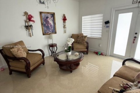 Купить виллу или дом в Майами, Флорида 3 спальни, 133.97м2, № 1964017 - фото 22