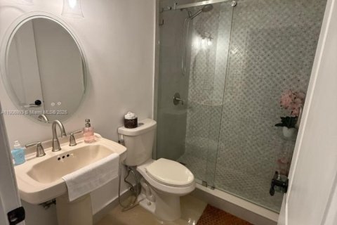 Купить виллу или дом в Майами, Флорида 3 спальни, 133.97м2, № 1964017 - фото 7