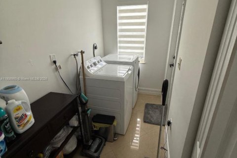 Купить виллу или дом в Майами, Флорида 3 спальни, 133.97м2, № 1964017 - фото 23