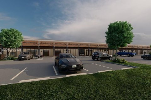 Propiedad comercial en venta en Florida City, Florida № 2054675 - foto 24