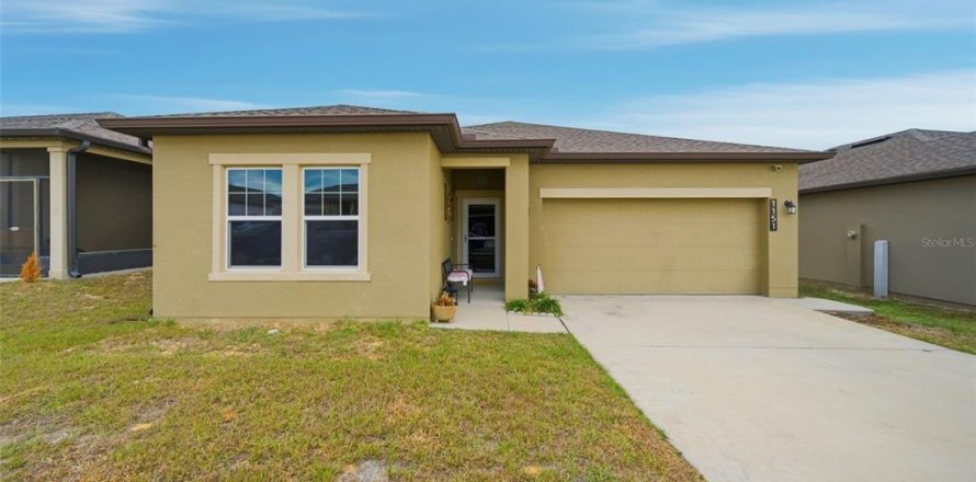 Casa en Davenport, Florida 3 dormitorios, 165.27 m2 № 2156744