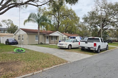 House in Lakeland, Florida 2 bedrooms, 91.69 sq.m. № 1754765 - photo 2