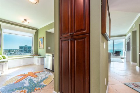 Купить кондоминиум в Клируотер, Флорида 10 комнат, 169.55м2, № 1533243 - фото 24