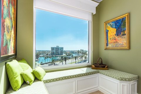 Купить кондоминиум в Клируотер, Флорида 10 комнат, 169.55м2, № 1533243 - фото 27