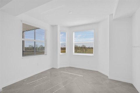Condo in Venice, Florida, 2 bedrooms in WELLEN PARK  № 2166813 - photo 9