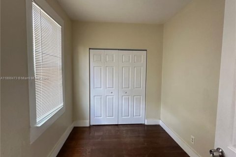 House in West Palm Beach, Florida 3 bedrooms, 167.97 sq.m. № 1942316 - photo 4