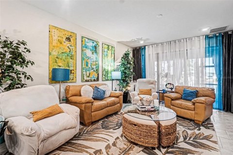 Villa ou maison à vendre à Clermont, Floride: 2 chambres, 152.92 m2 № 2157019 - photo 6