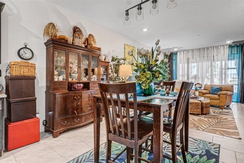 Villa ou maison à vendre à Clermont, Floride: 2 chambres, 152.92 m2 № 2157019 - photo 10