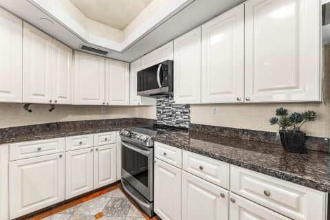 Copropriété à vendre à Boca Raton, Floride: 2 chambres, 151.43 m2 № 2175534 - photo 21