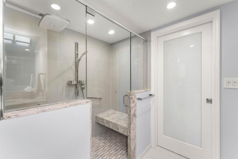 Copropriété à vendre à Boca Raton, Floride: 2 chambres, 151.43 m2 № 2175534 - photo 27