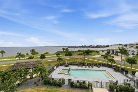 Copropriété à vendre à Punta Gorda, Floride: 2 chambres, 165.55 m2 № 2298204 - photo 24
