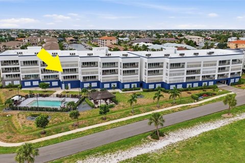 Copropriété à vendre à Punta Gorda, Floride: 2 chambres, 165.55 m2 № 2298204 - photo 23