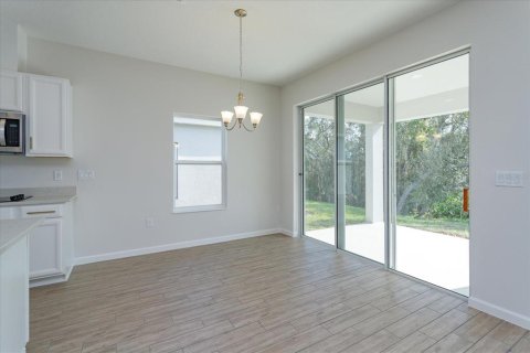 Casa en venta en Winter Haven, Florida, 4 dormitorios, 180.04 m2 № 1907142 - foto 5