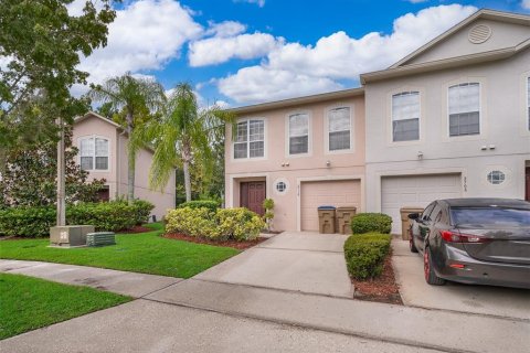 Adosado en alquiler en Kissimmee, Florida, 3 dormitorios, 158.21 m2 № 1912993 - foto 1