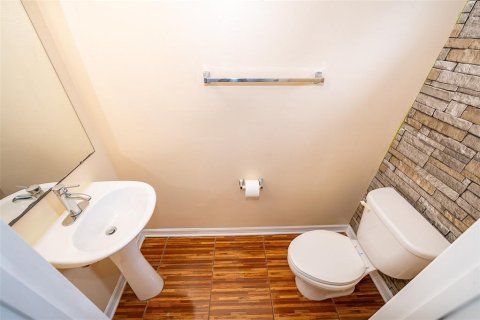 Adosado en alquiler en Kissimmee, Florida, 3 dormitorios, 158.21 m2 № 1912993 - foto 14