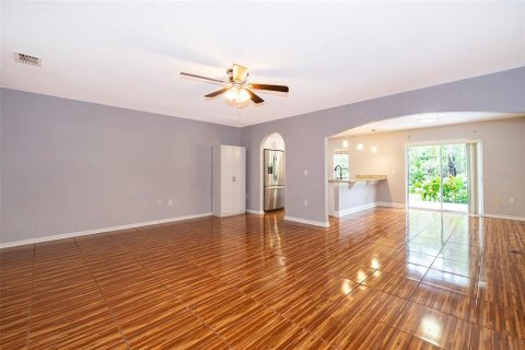Adosado en alquiler en Kissimmee, Florida, 3 dormitorios, 158.21 m2 № 1912993 - foto 5