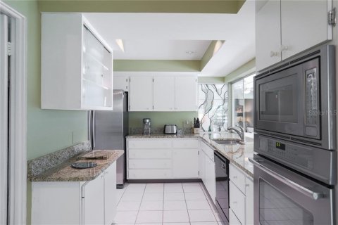 Casa en alquiler en Longboat Key, Florida, 3 dormitorios, 240.25 m2 № 1282954 - foto 17