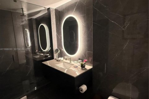 Купить кондоминиум в Майами, Флорида 1 спальня, 57.32м2, № 2256041 - фото 12