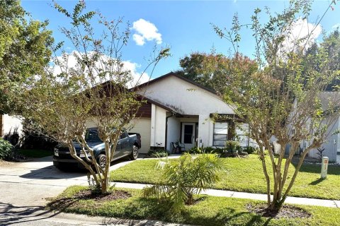 Villa ou maison à Casselberry, Floride 2 chambres, 110.74 m2 № 2427112