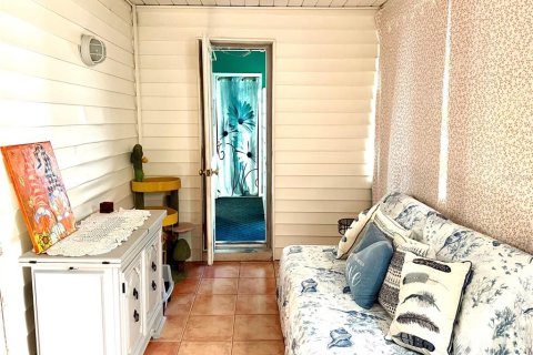 Villa ou maison à vendre à Casselberry, Floride: 2 chambres, 110.74 m2 № 2427112 - photo 15