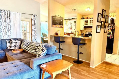 Villa ou maison à vendre à Casselberry, Floride: 2 chambres, 110.74 m2 № 2427112 - photo 7