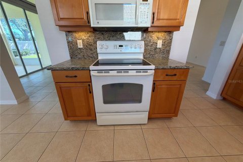 Casa en venta en Sarasota, Florida, 2 dormitorios, 165.18 m2 № 2384304 - foto 13