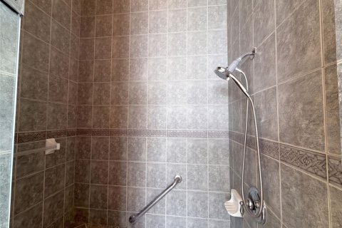 Casa en venta en Sarasota, Florida, 2 dormitorios, 165.18 m2 № 2384304 - foto 26