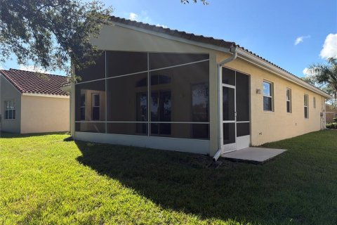 Casa en venta en Sarasota, Florida, 2 dormitorios, 165.18 m2 № 2384304 - foto 5