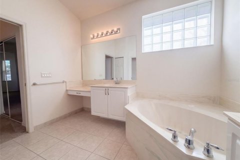 Casa en venta en Sarasota, Florida, 2 dormitorios, 165.18 m2 № 2384304 - foto 24