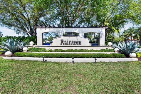 Adosado en venta en Pembroke Pines, Florida, 3 dormitorios, 183.48 m2 № 2057992 - foto 28