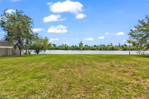 Terreno en venta en Arcadia, Florida № 2107356 - foto 4
