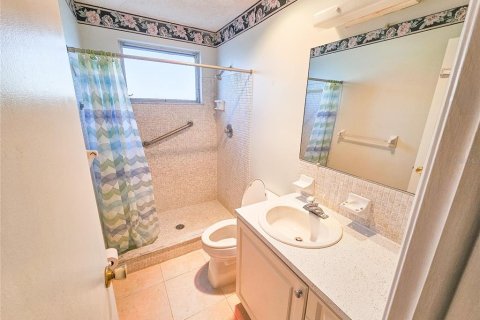 Condominio en venta en Gulfport, Florida, 2 dormitorios, 104.05 m2 № 1916555 - foto 12