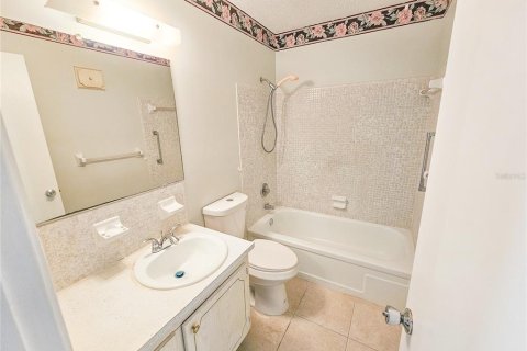 Condominio en venta en Gulfport, Florida, 2 dormitorios, 104.05 m2 № 1916555 - foto 15