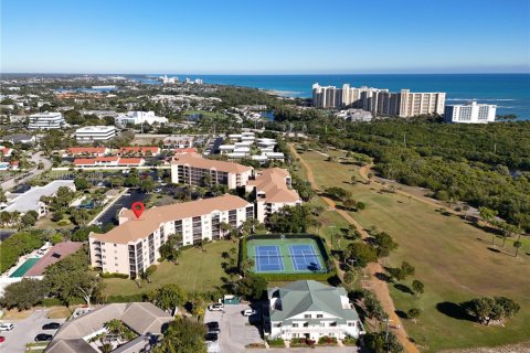 Condo in Jupiter, Florida, 2 bedrooms  № 1999948 - photo 25
