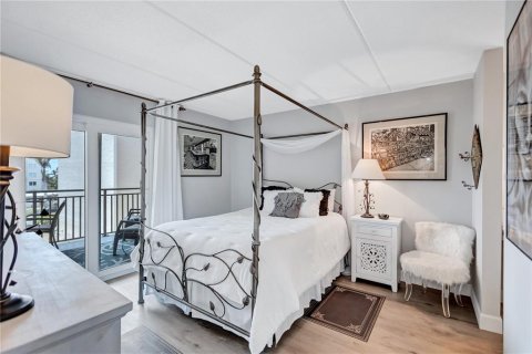 Condo in Sarasota, Florida, 1 bedroom  № 1680242 - photo 27