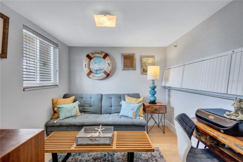 Condo in Sarasota, Florida, 1 bedroom  № 1680242 - photo 26