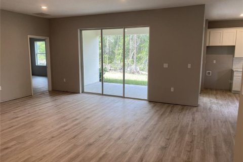 Casa en venta en Brooksville, Florida, 4 dormitorios, 194.35 m2 № 2221395 - foto 6