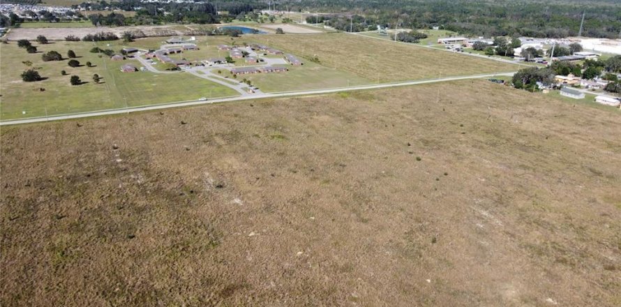 Terrain à Sebring, Floride № 2098127