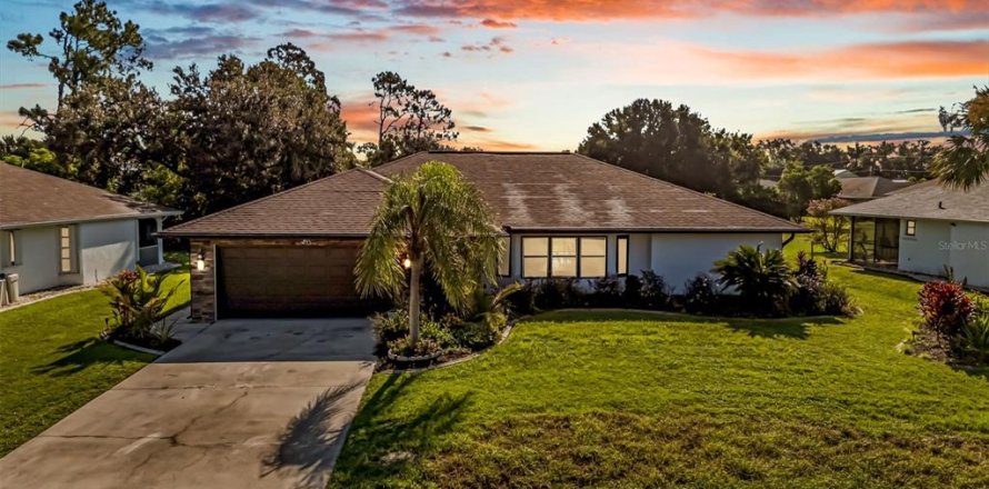 Villa ou maison à Punta Gorda, Floride 3 chambres, 180.6 m2 № 1917195