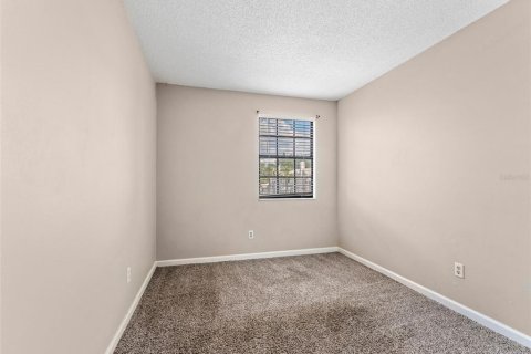 Adosado en alquiler en Tampa, Florida, 3 dormitorios, 122.07 m2 № 1885268 - foto 18