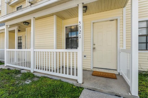 Adosado en alquiler en Tampa, Florida, 3 dormitorios, 122.07 m2 № 1885268 - foto 4