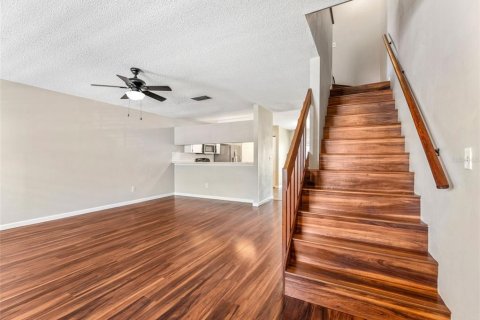 Adosado en alquiler en Tampa, Florida, 3 dormitorios, 122.07 m2 № 1885268 - foto 5
