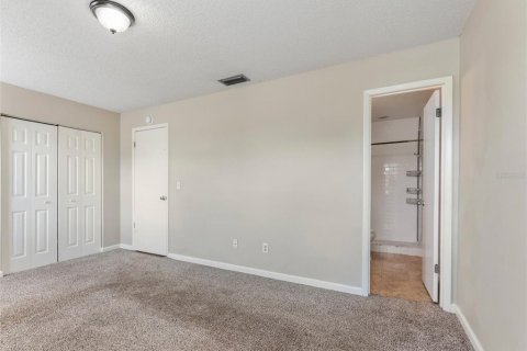 Adosado en alquiler en Tampa, Florida, 3 dormitorios, 122.07 m2 № 1885268 - foto 13