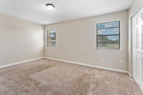 Adosado en alquiler en Tampa, Florida, 3 dormitorios, 122.07 m2 № 1885268 - foto 12
