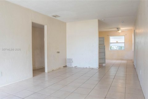 Купить виллу или дом в Вест-Парк, Флорида 3 спальни, 96.25м2, № 2047991 - фото 14