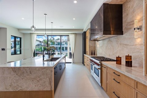 Villa ou maison à vendre à Fort Lauderdale, Floride: 8 chambres, 874.77 m2 № 2421231 - photo 19