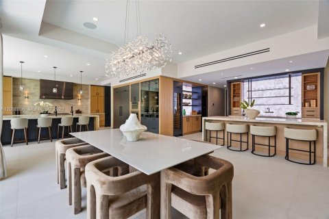 Villa ou maison à vendre à Fort Lauderdale, Floride: 8 chambres, 874.77 m2 № 2421231 - photo 14