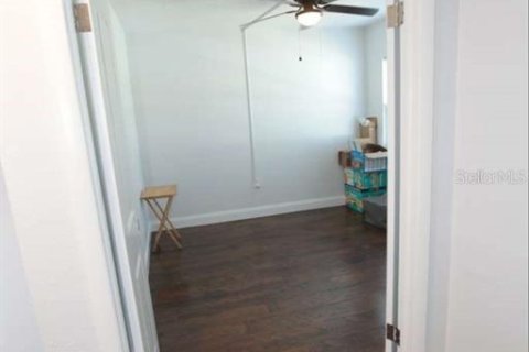Casa en venta en Clearwater, Florida, 4 dormitorios, 152.82 m2 № 2206801 - foto 16