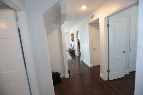 Casa en venta en Clearwater, Florida, 4 dormitorios, 152.82 m2 № 2206801 - foto 9