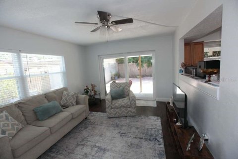 Casa en venta en Clearwater, Florida, 4 dormitorios, 152.82 m2 № 2206801 - foto 6